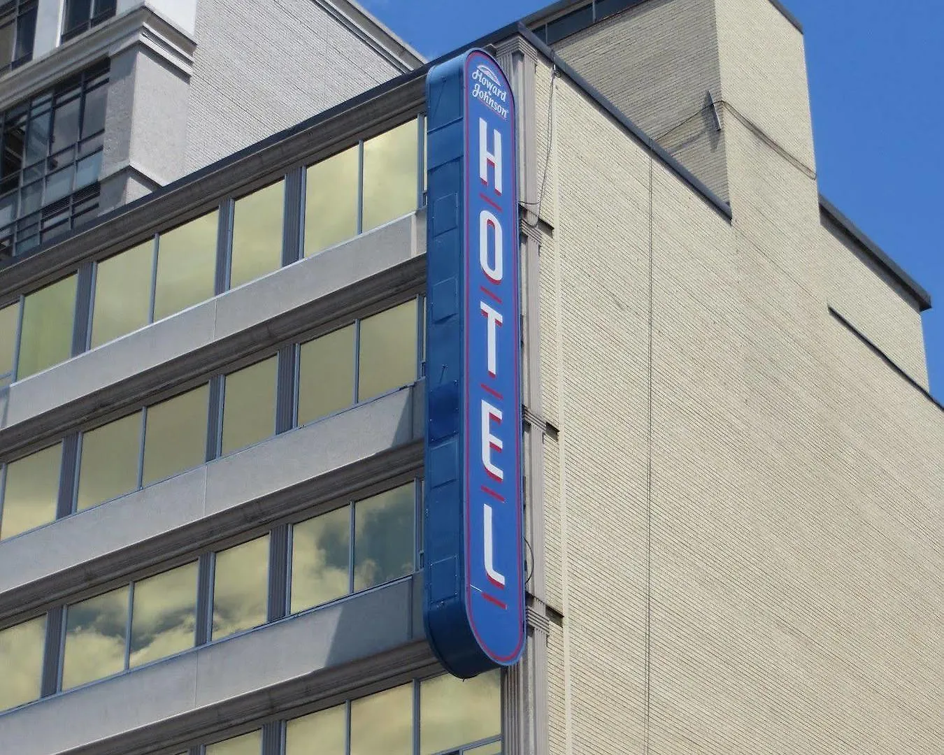 Hotel 89 Yorkville تورونتو كندا