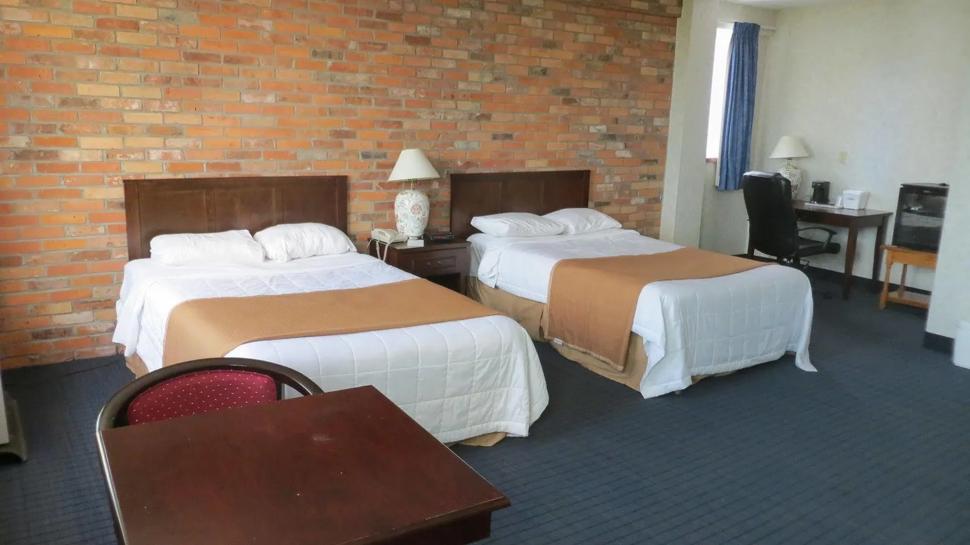 Hotel 89 Yorkville تورونتو 2*,  كندا
